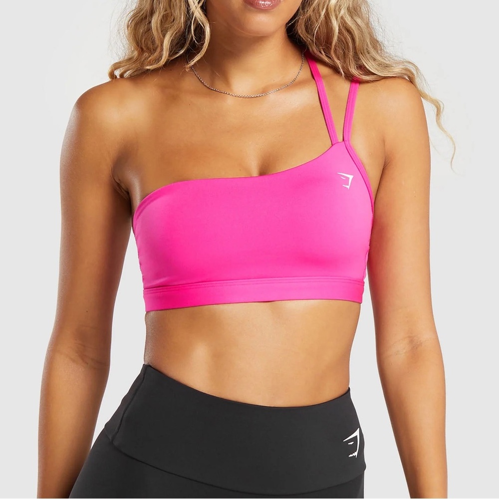 GYMSHARK - one shoulder sportsbra in PINK! XS